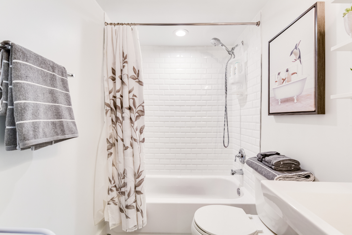 Chic & Cozy NW Retreat in the Heart of Washington, DC - Photo 10