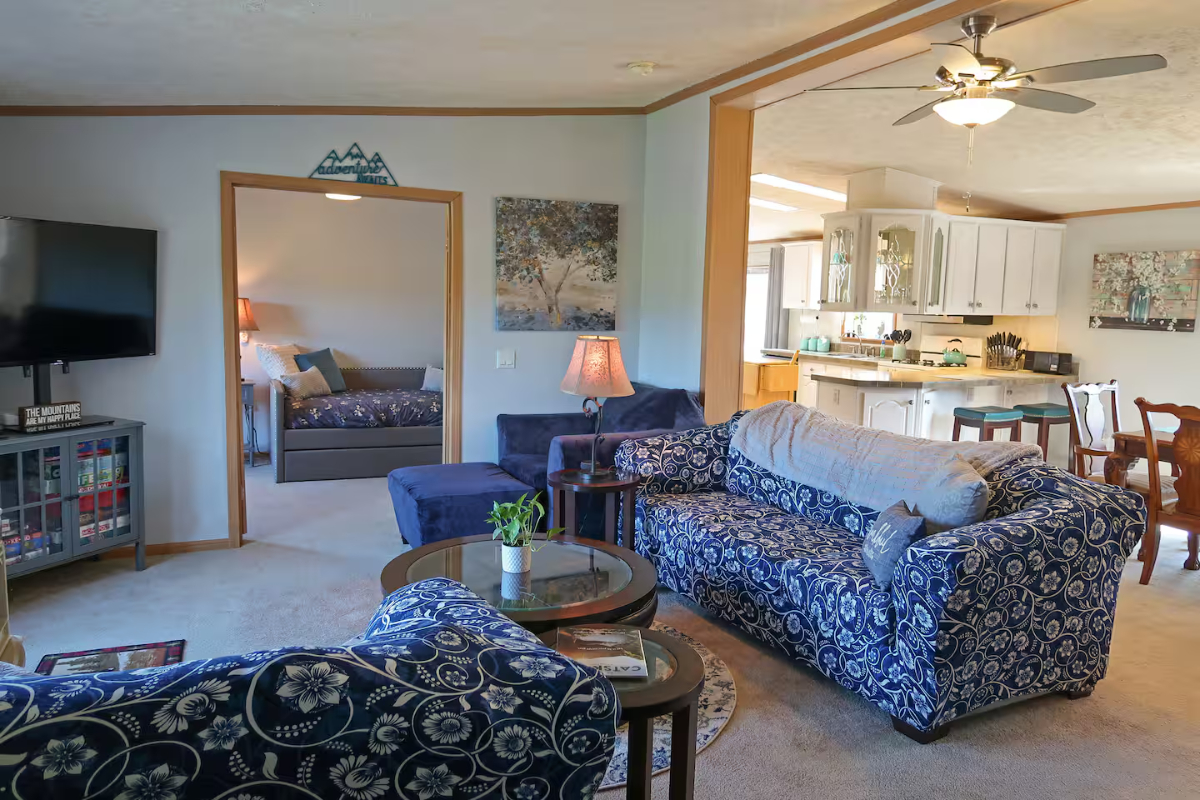 Comfortable 3-Bedroom Home with King Primary Suite, Ample Parking & Prime Walkable Village Location - Photo 2