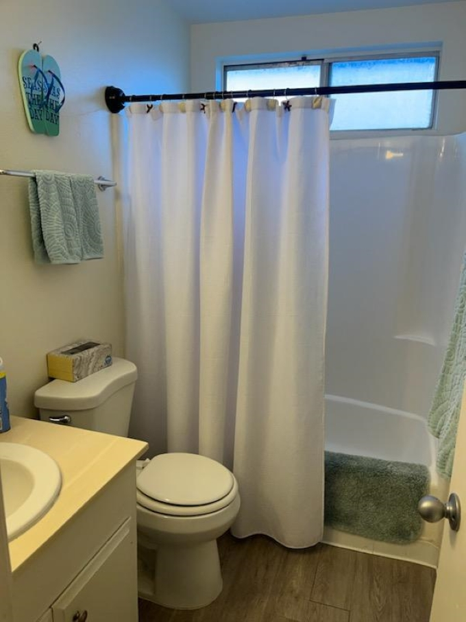Peaceful Oceanside Carlsbad border home 55+ AC, near shopping, restaurants, ~ 5 mi to beaches - Photo 6