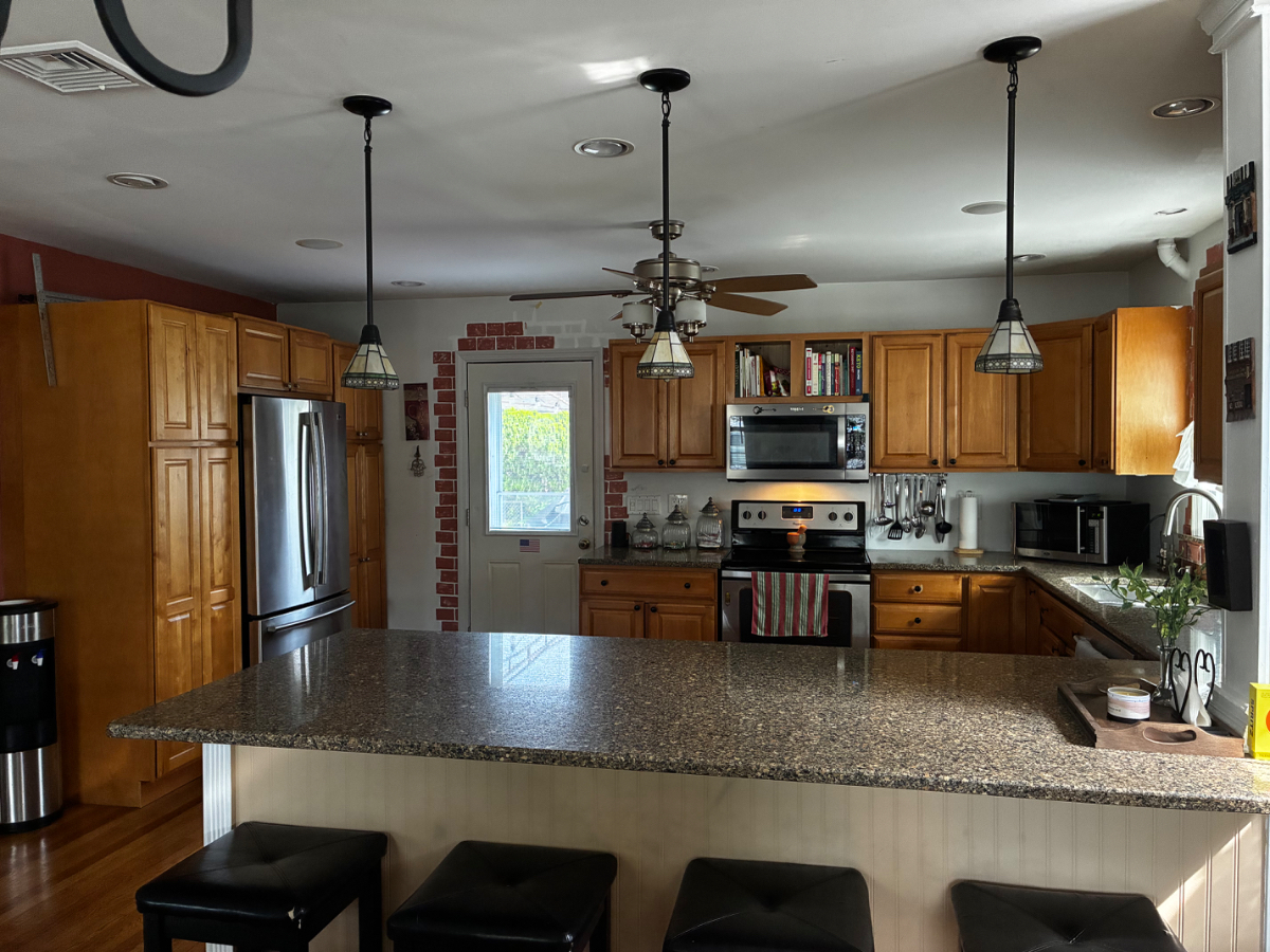 Private Room in a Beautiful House with central A/C - Photo 5