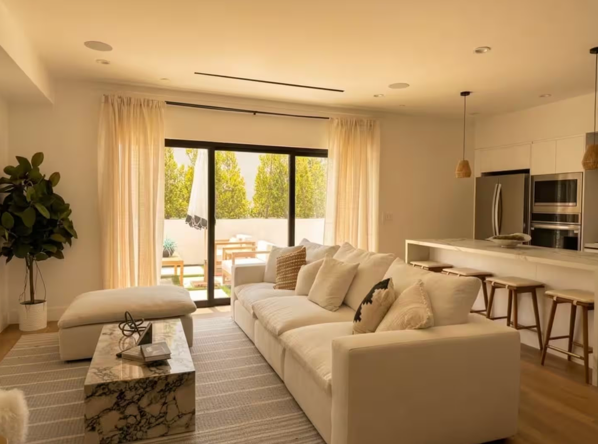 Echo Park 3 Bed Modern Beauty w 360 LA Skyline - Photo 2