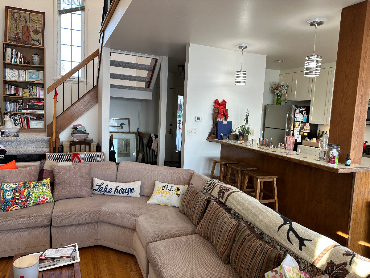Lovely Lakeside Lodge on Canandaigua Lake- 2.5 miles to Historic Mainstreet - Photo 8
