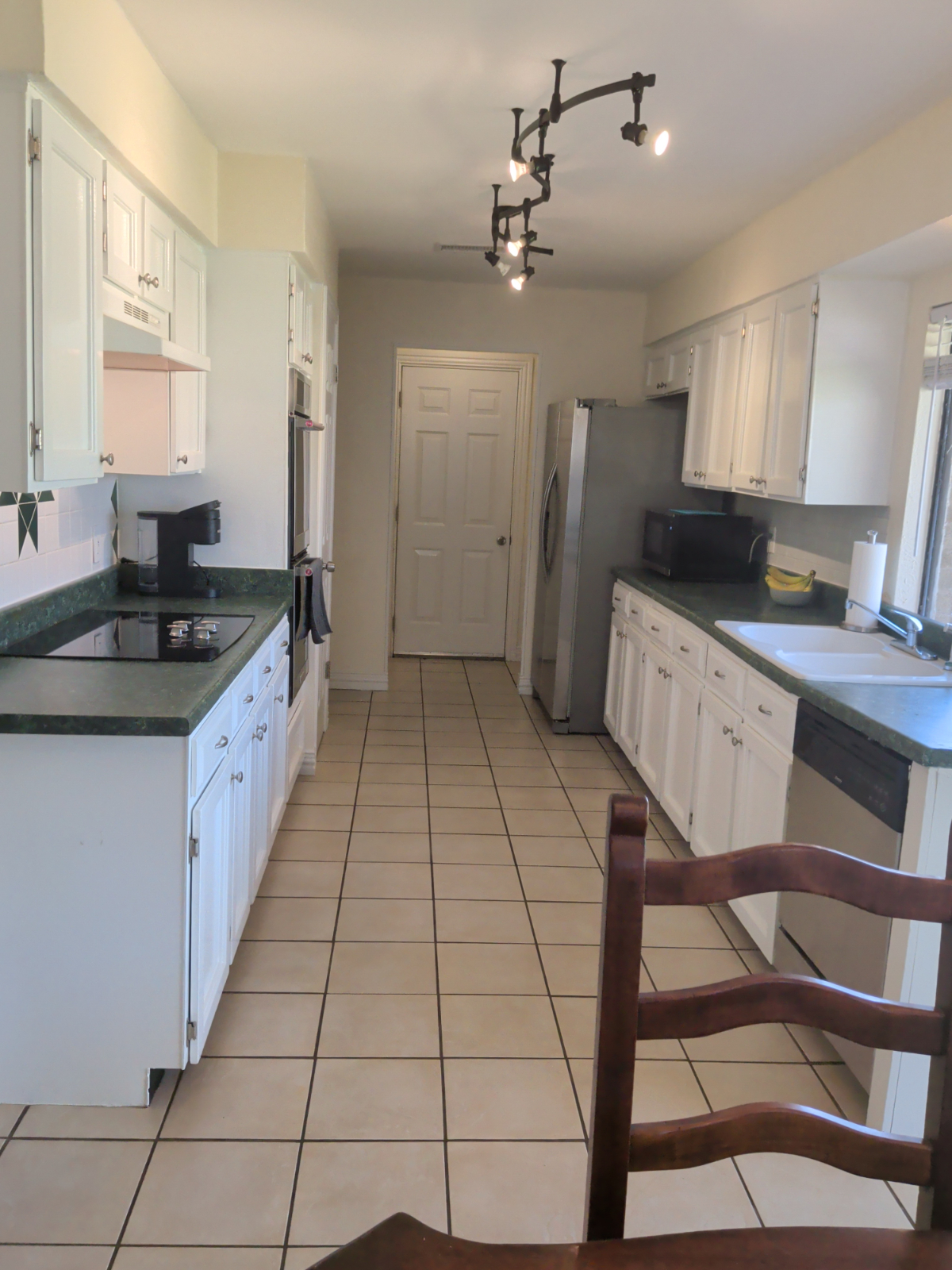 Comfortable Furnished Room with Private Mini-Split in Richardson - Photo 7