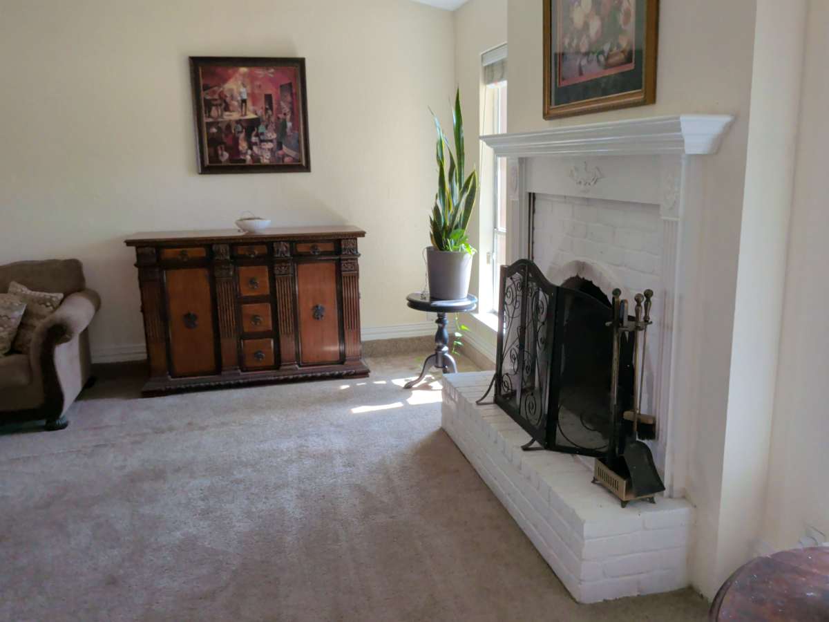 Comfortable Furnished Room with Private Mini-Split in Richardson - Photo 5