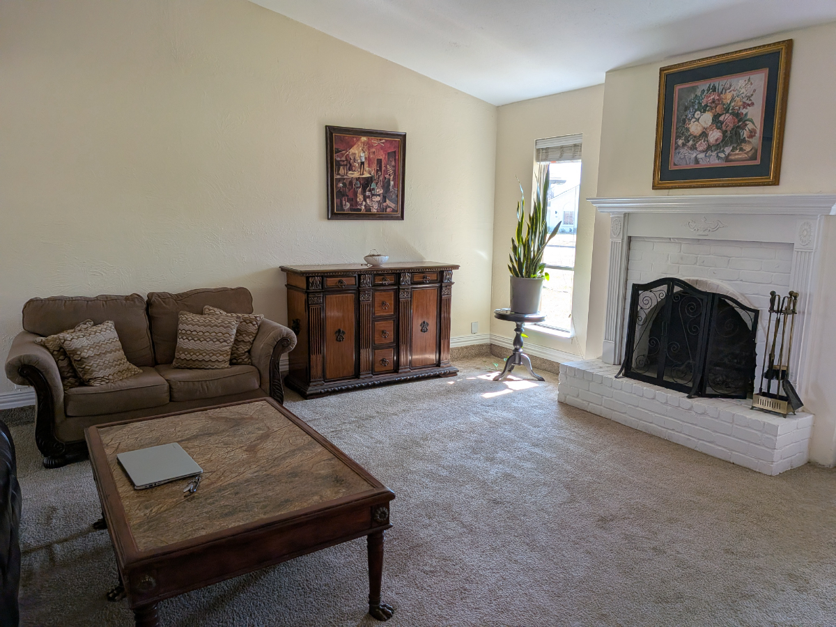 Comfortable Furnished Room with Private Mini-Split in Richardson - Photo 4