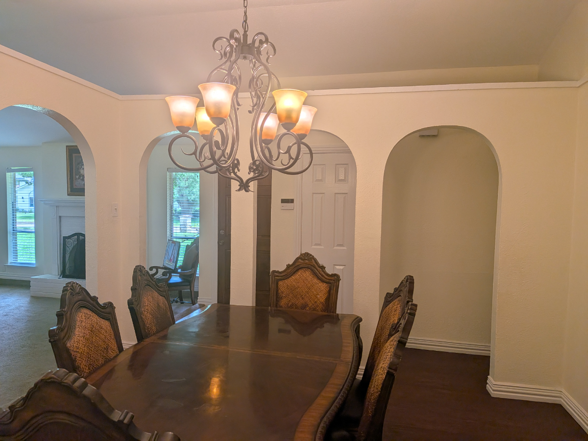 Comfortable Furnished Room with Private Mini-Split in Richardson - Photo 10