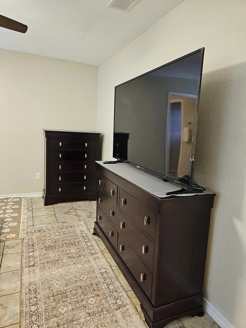 Fully Furnished 3BR Home Near Fort Hood | Utilities Included | Home Office - Photo 8