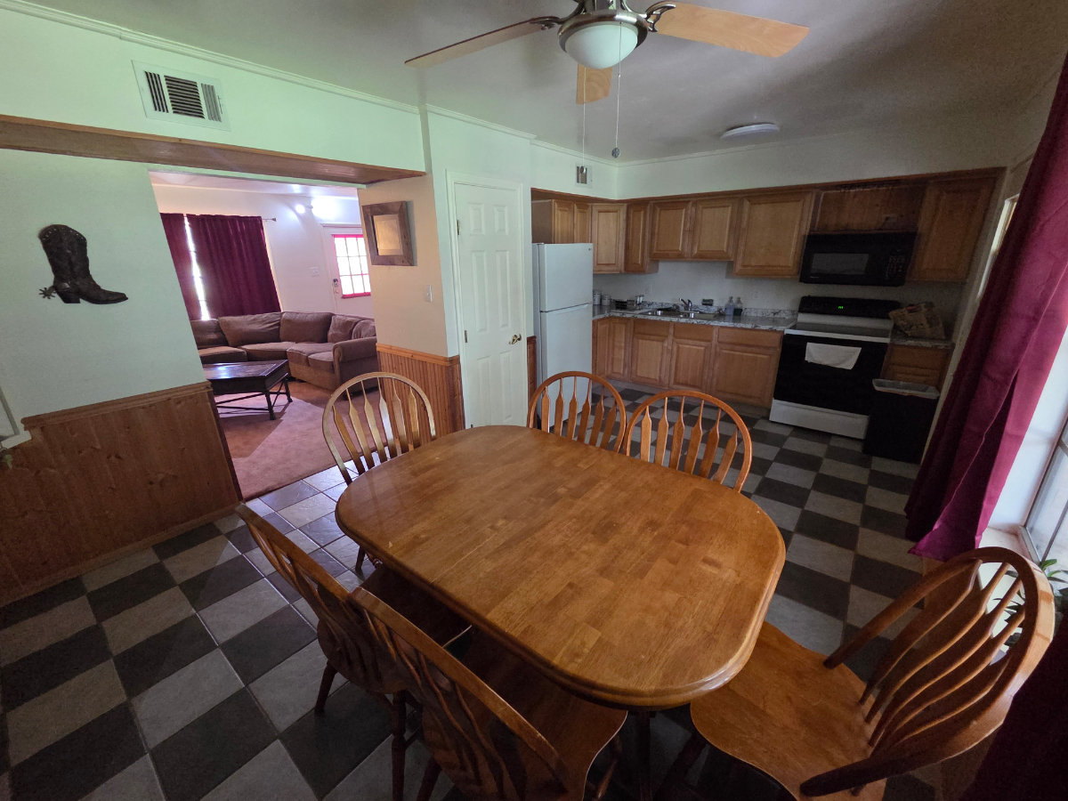 Full house Rental - Photo 8