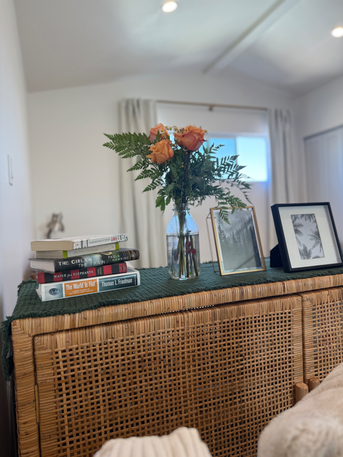 New Detached Guest Studio | Full Kitchen | W/D | Private Entrance & Fenced Courtyard - Photo 5