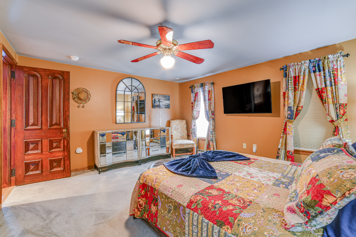 Lakeside Retreat Near Nat'l Baseball Hall of Fame! - 511845 - Photo 10