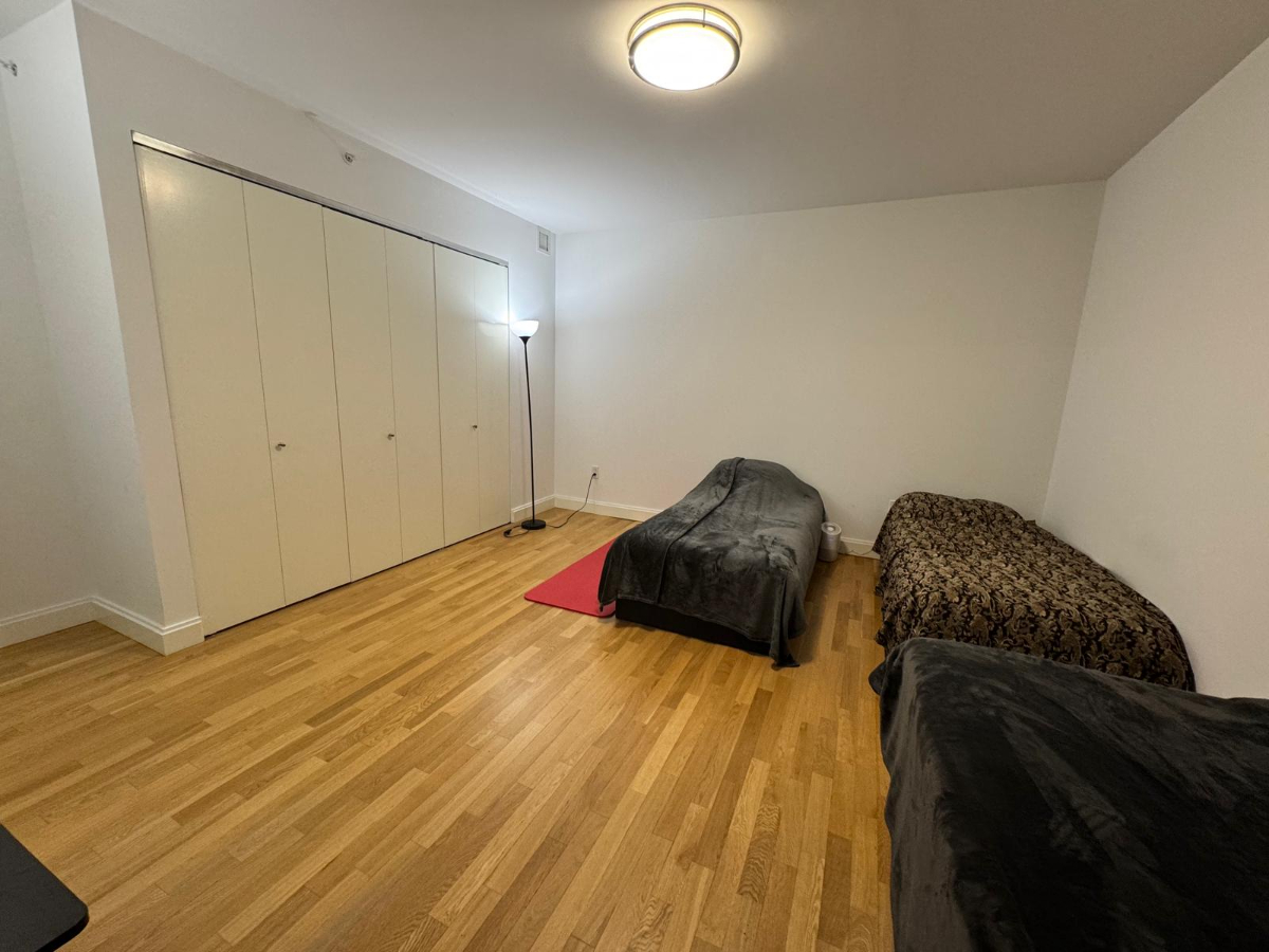 Fully furnished Financial District home In-Unit W/D - Nov 1 thru Dec 31 - Photo 7