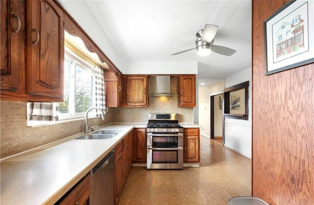 Cityview Room Near AGH, CCAC and Downtown - Photo 4