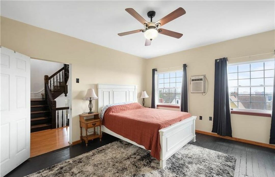 Cityview Room Near AGH, CCAC and Downtown - Photo 9