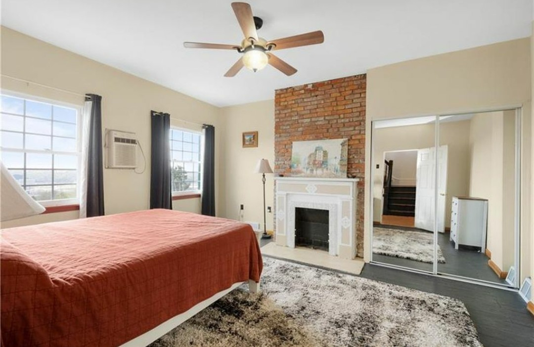 Cityview Room Near AGH, CCAC and Downtown - Photo 10