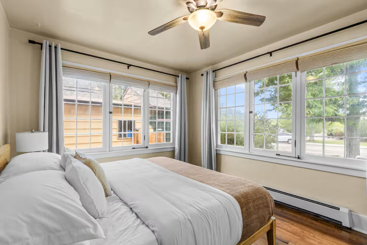 Capitol District Historic Home & Patio - Photo 12