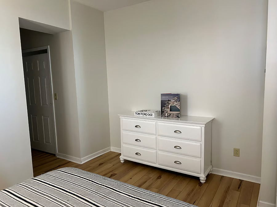 Minutes to URMC/Strong - Furnished 1BR in Walkable East End, All-Inclusive - Photo 8