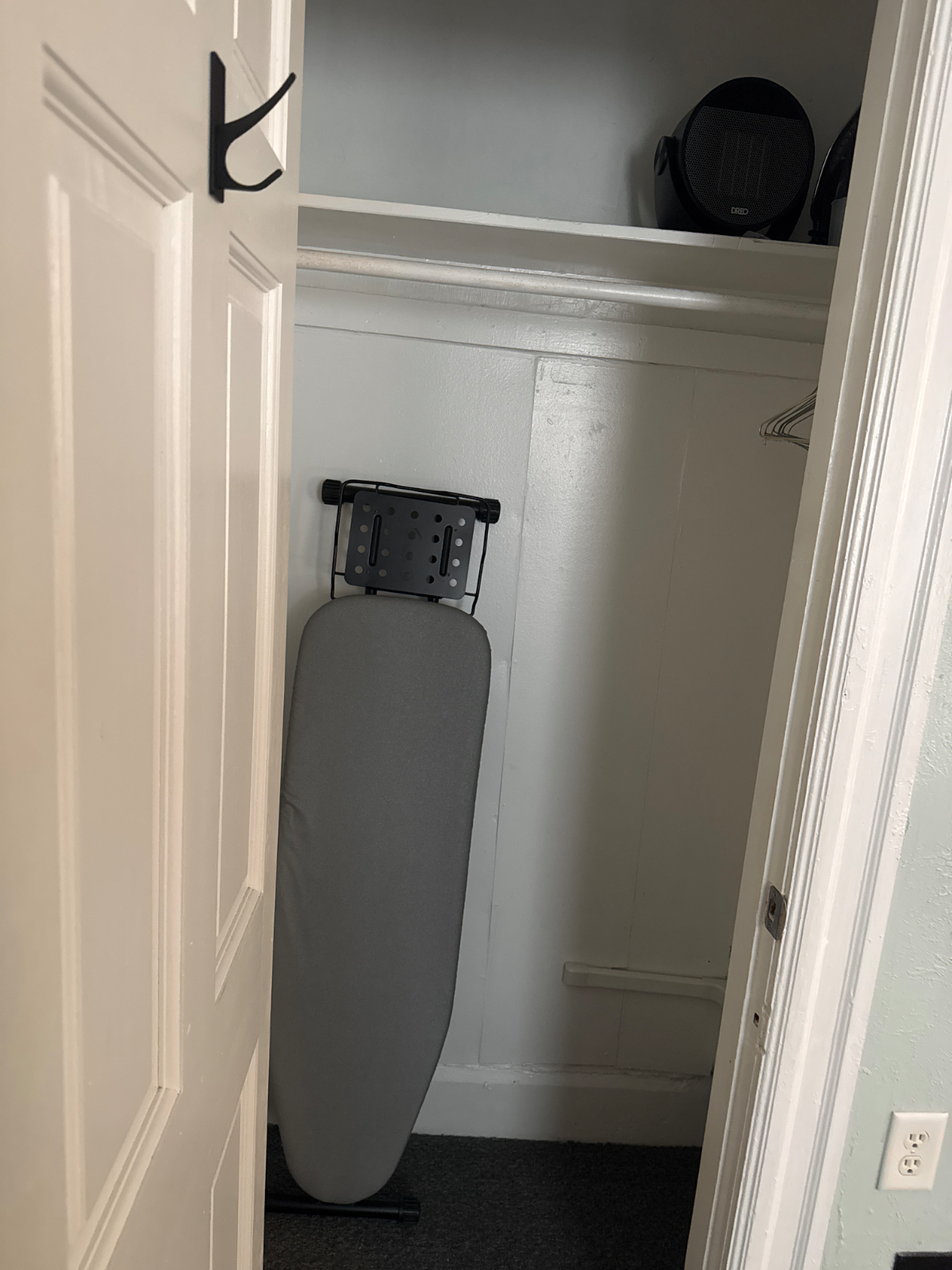 Private Furnished Room Near Samarithan Medical Center | Fort Drum Welcome - Photo 8