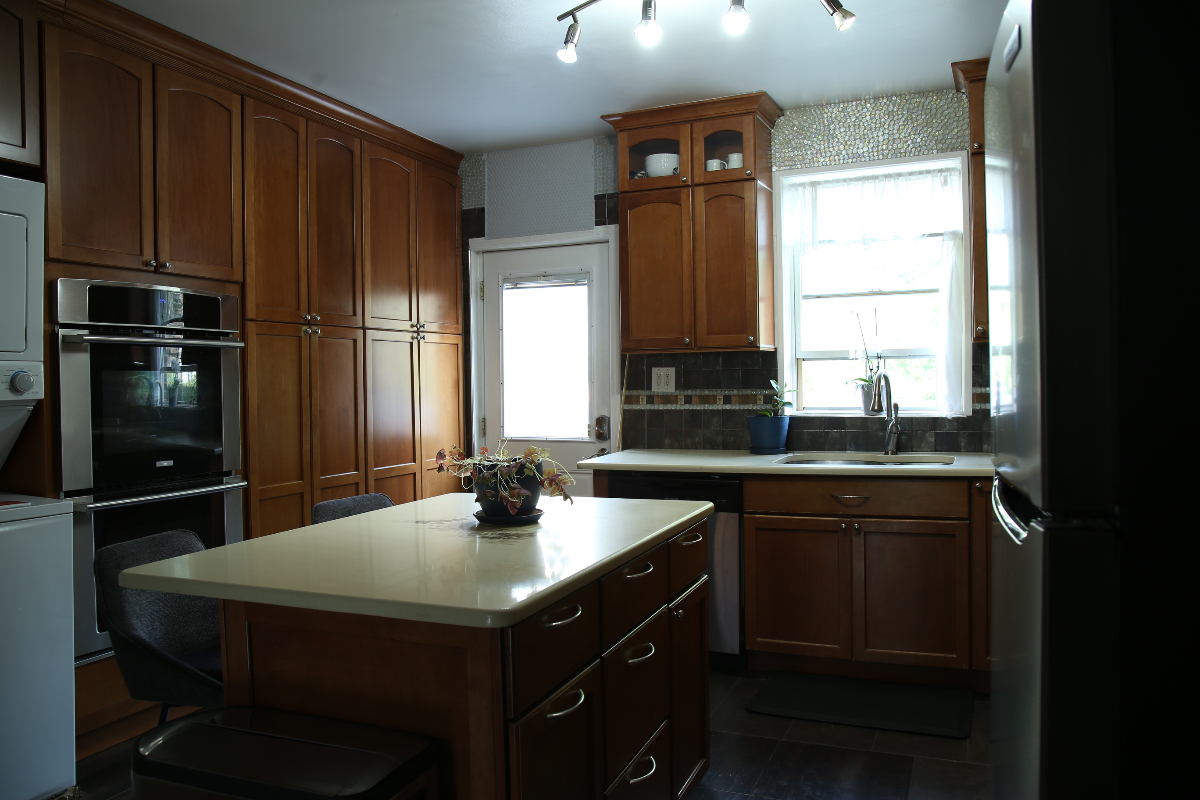 Thoughtfully Furnished 2-Bedroom Brooklyn Home Near the 2/5 Trains - Photo 4