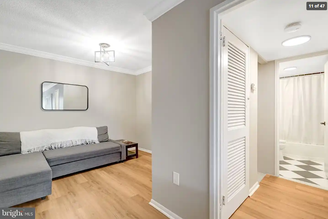 Prime SW Waterfront Condo - Photo 3