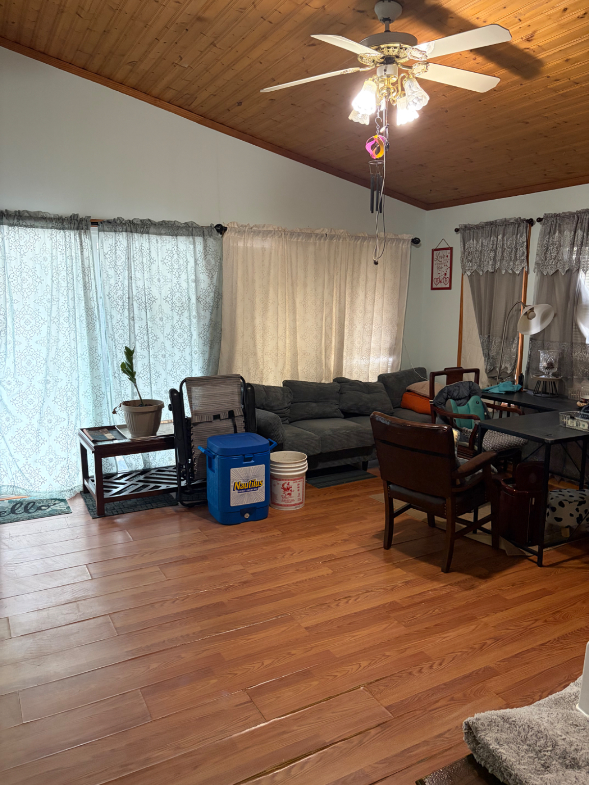 2 Bed 2.5 Bathroom House close to CAMC/Vandalia (No Pets) - Photo 8