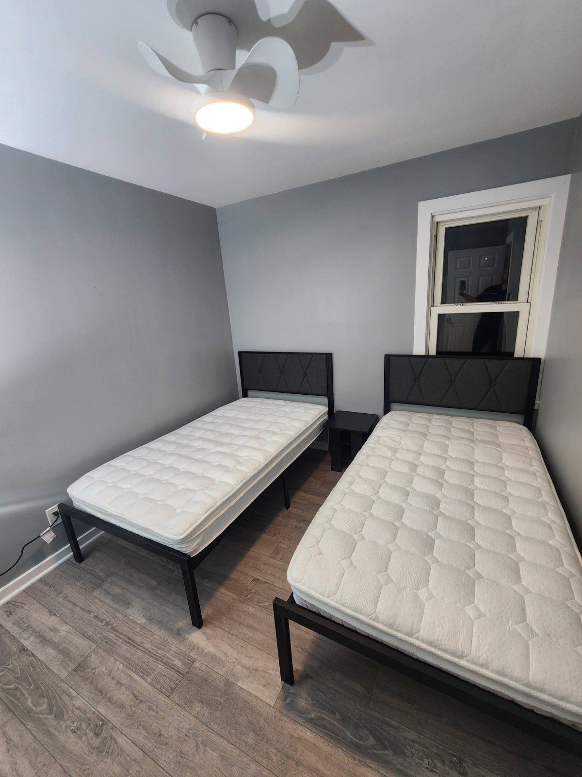Minutes from the Fulfillment Center Project - Fully Furnished & Move-In Ready - Photo 3