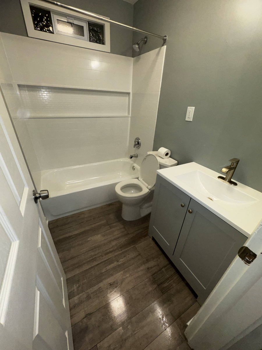 Minutes from the Fulfillment Center Project - Fully Furnished & Move-In Ready - Photo 8