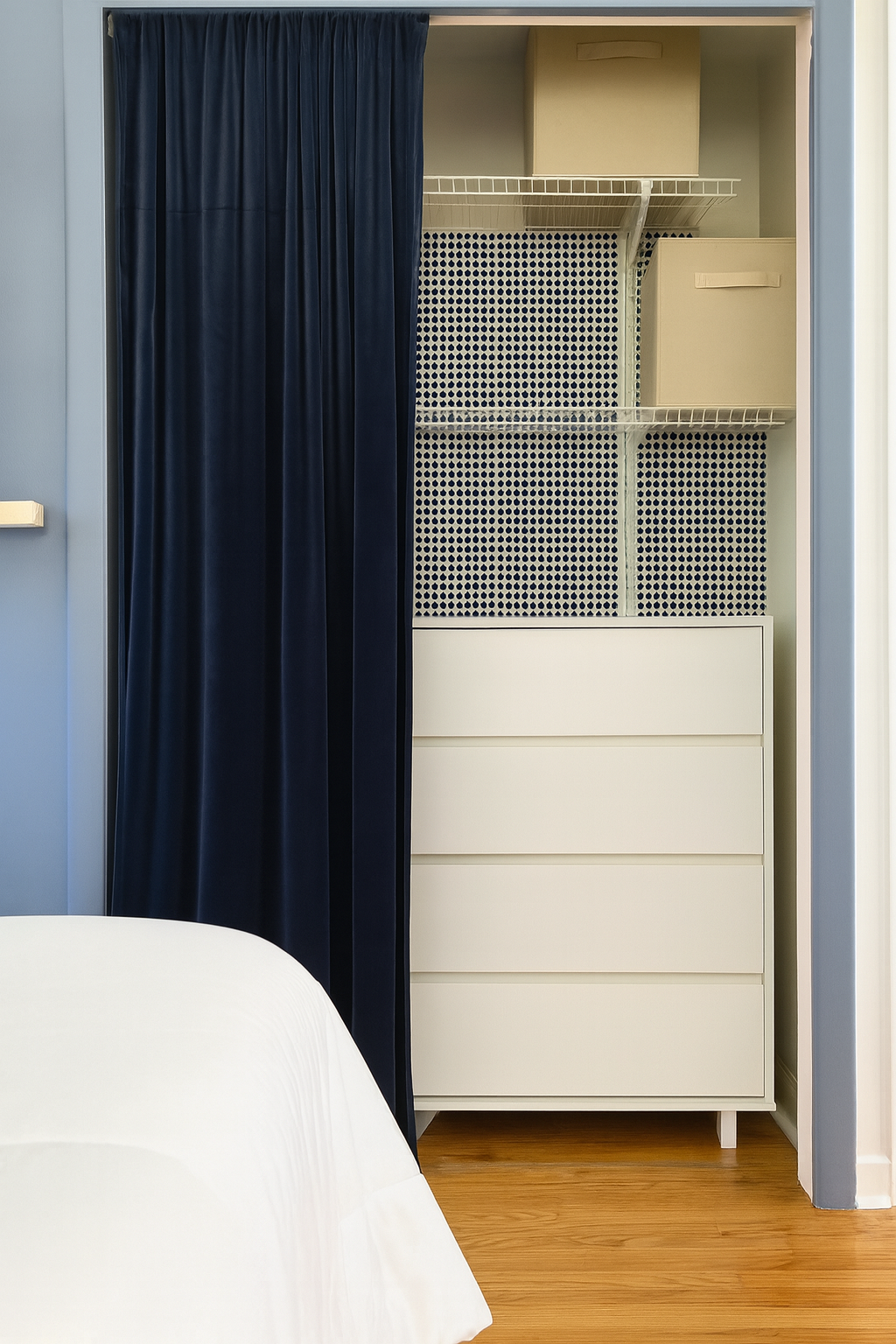 Syracuse Retro-Inspired Furnished Room | Housekeeping + Laundry Credit - Photo 12
