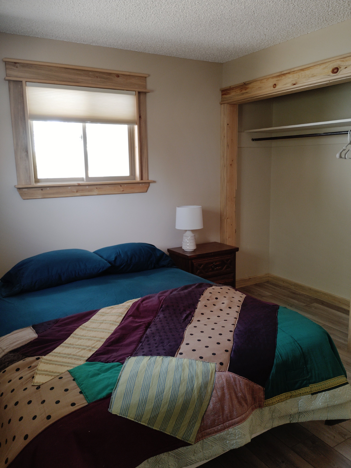 Wyoming Mountain View Home with Three Rooms For Rent - Photo 2