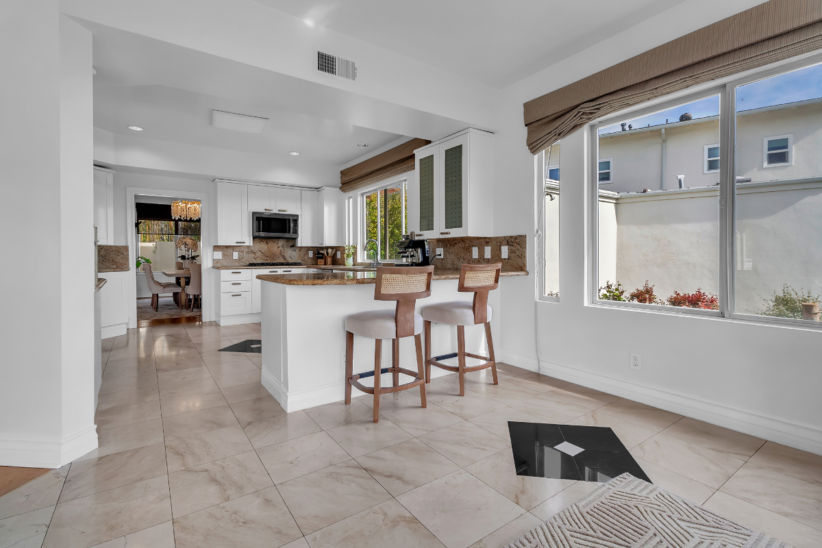 Bel Air villa with canyon and ocean views - Photo 4