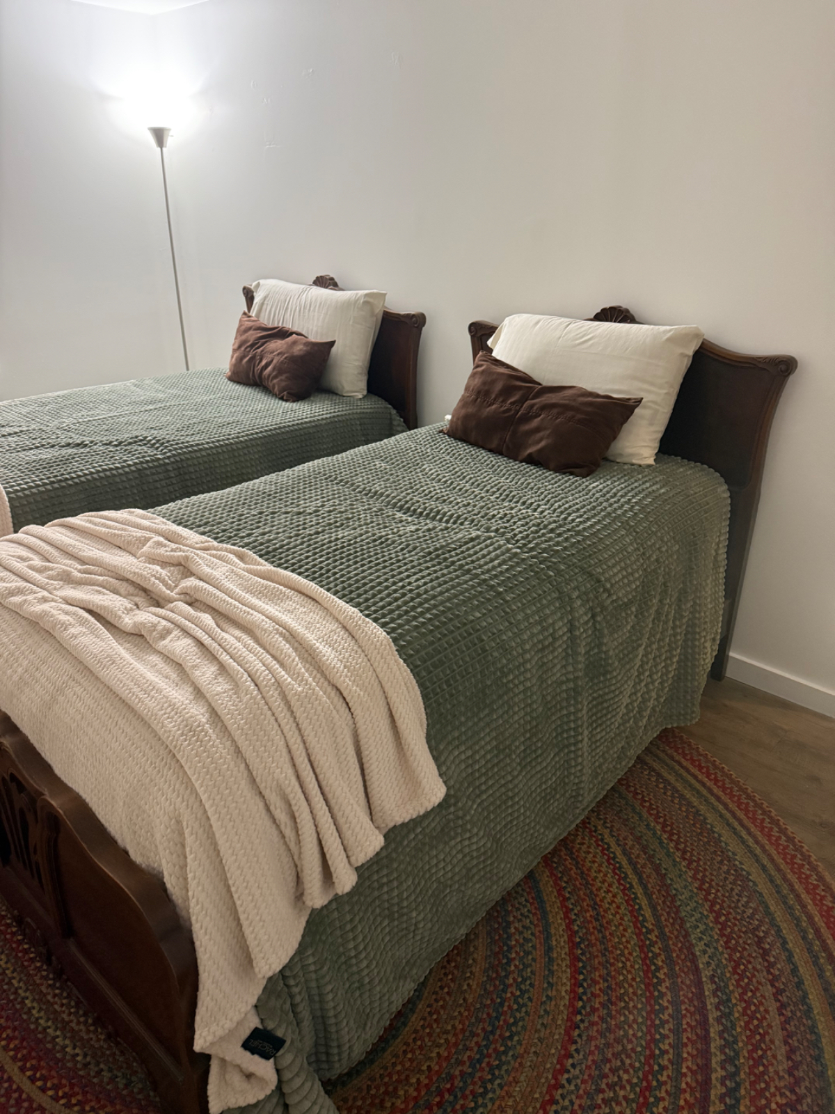 Charming 1797 Home ready to snuggle in . - Photo 8