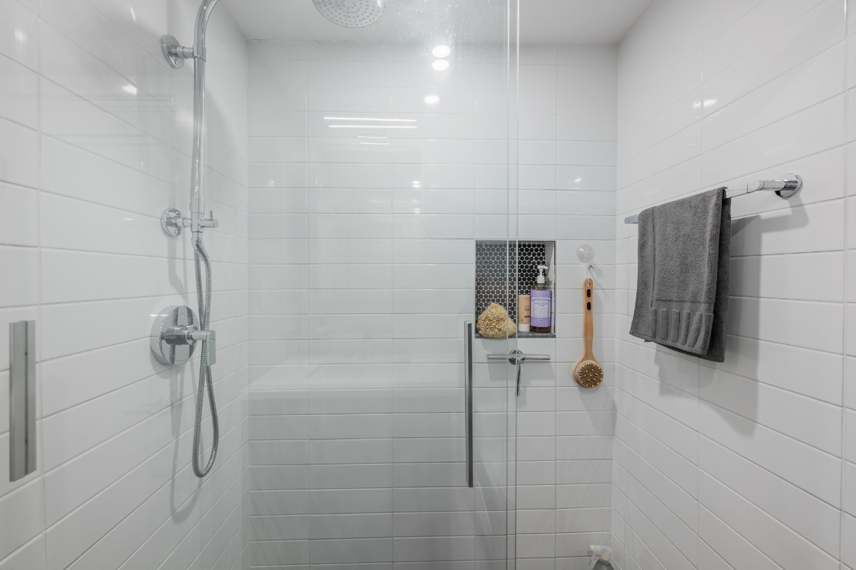 Bright Furnished 2BR Home | Walk to Metro | Utilities Included - Photo 11