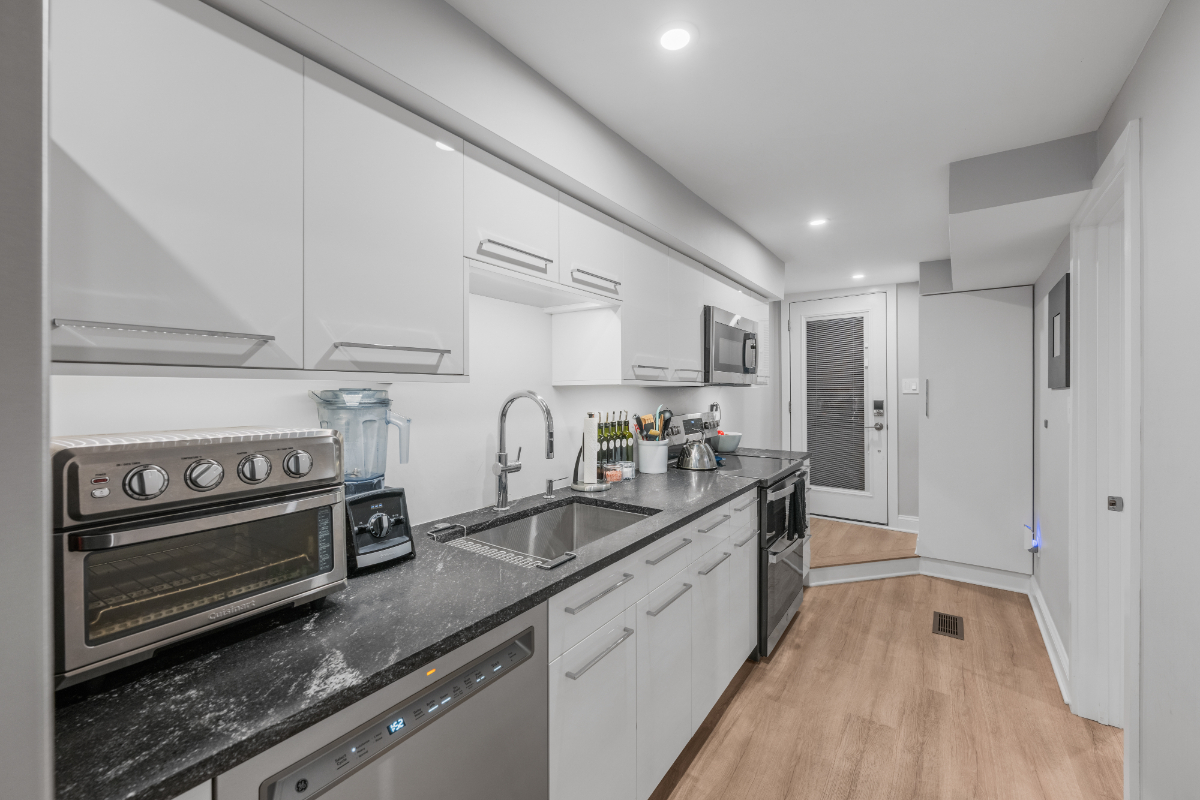 Bright Furnished 2BR Home | Walk to Metro | Utilities Included - Photo 2