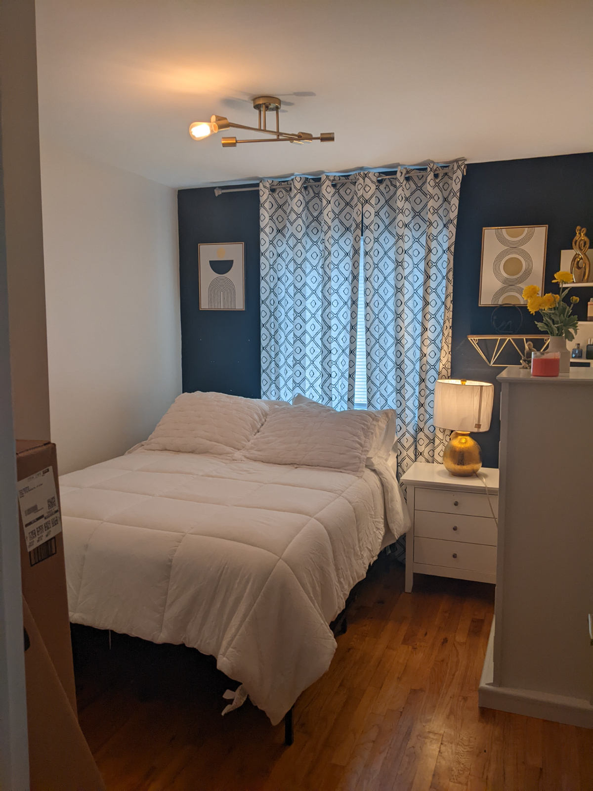 Quiet First Floor Retreat With Two Queen Bedrooms, Full Kitchen And Nearby Park - Photo 8