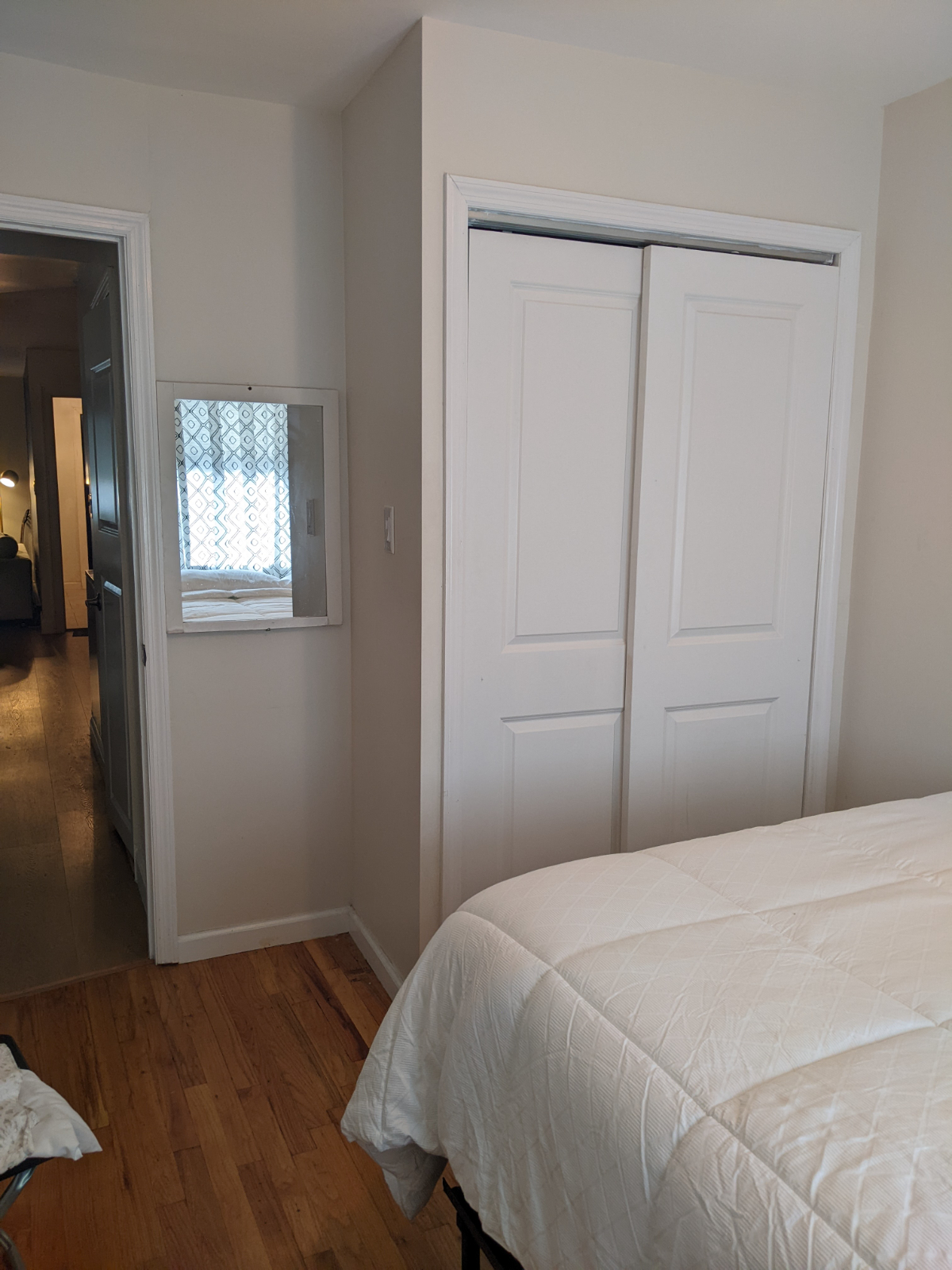 Quiet First Floor Retreat With Two Queen Bedrooms, Full Kitchen And Nearby Park - Photo 11