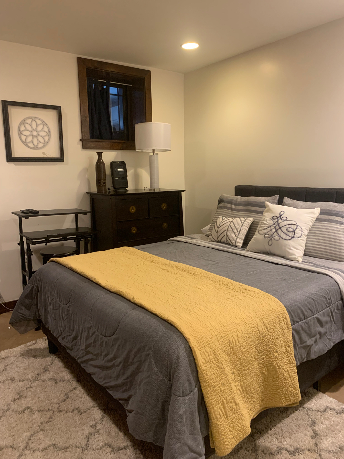 Good people. Great City. Your Private Spacious Home Away from Home. - Photo 7
