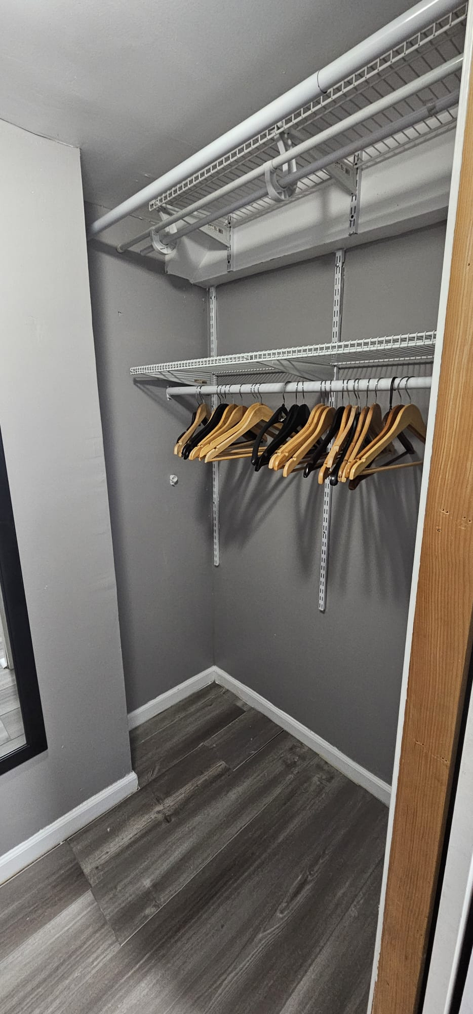 Comfortable basement studio - Photo 9