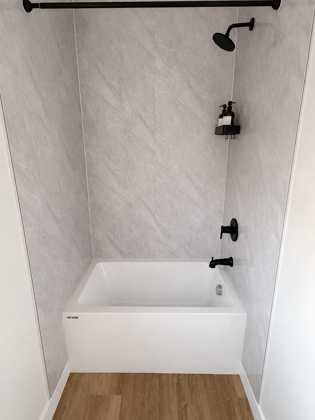 Modern Venice Studio with Parking, Open Concept living with in unit Washer Dryer - Photo 3