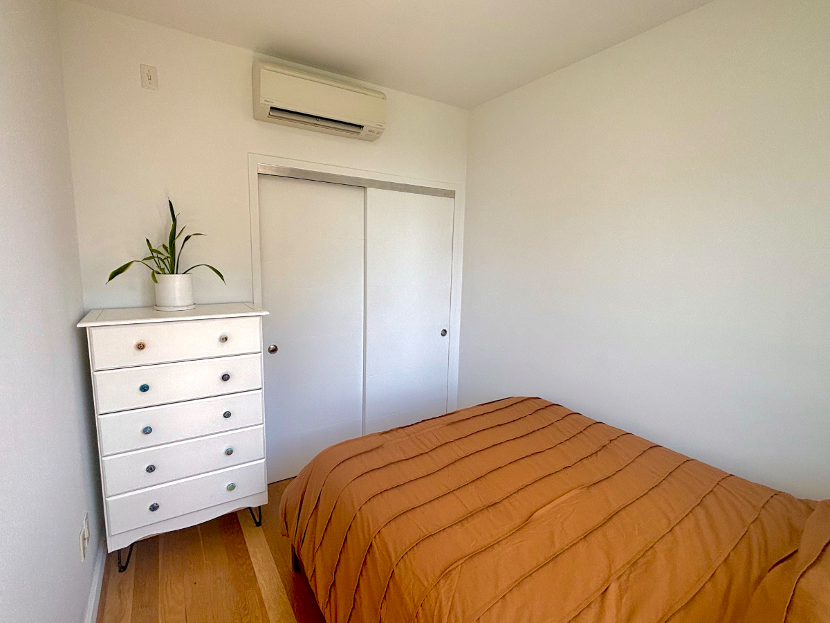 1 bedroom plus loft with a private rooftop - Photo 5