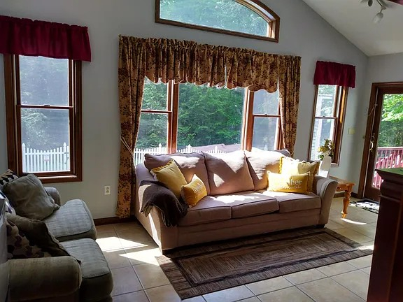 Furnished Saratoga Retreat | 5BR Cul-de-Sac Home | 9-10 Month Lease - Photo 10