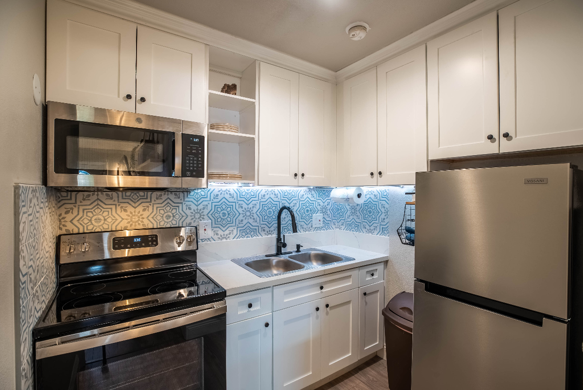 Private Studio Near Temecula Wine Country | Utilities Included | 30+ Day Stays - Photo 3