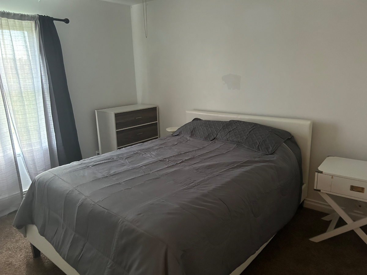 Fully furnished apartment - Photo 1