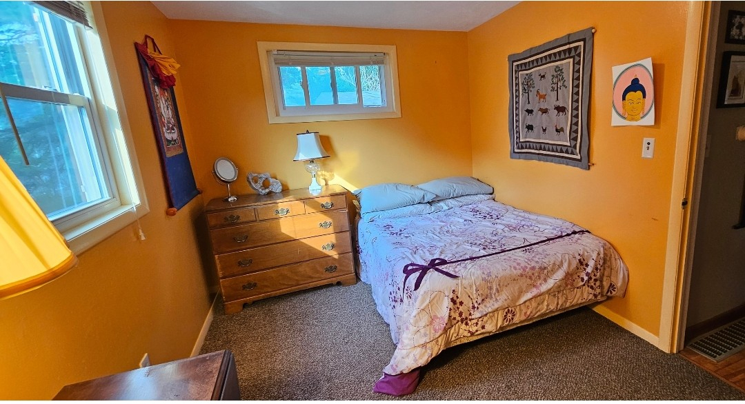 Fully Furnished 2-Bedroom Home with Attached Garage and Outdoor Space - Photo 10