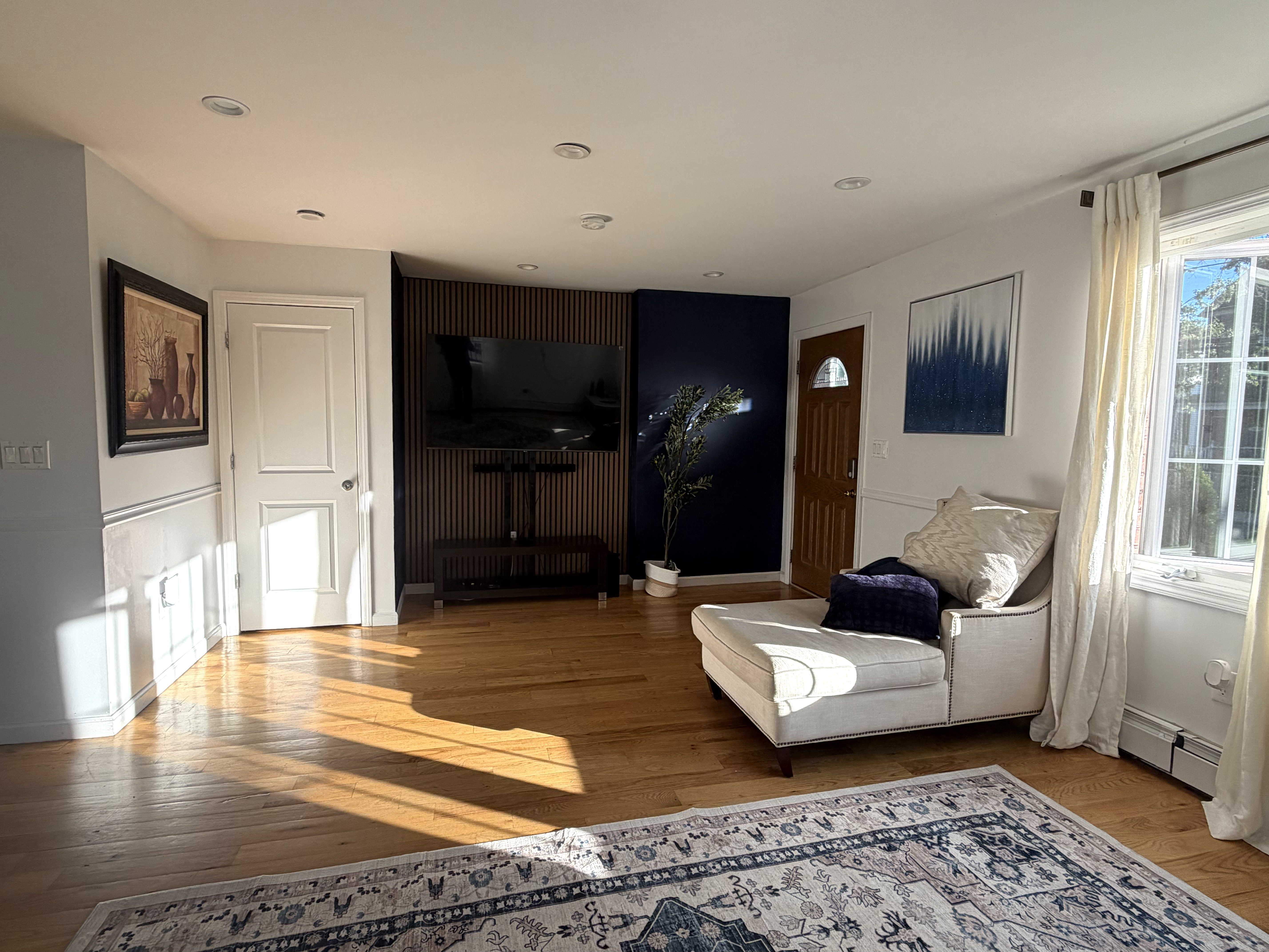Furnished 3 bedrooms 1st floor house apartment - Photo 4