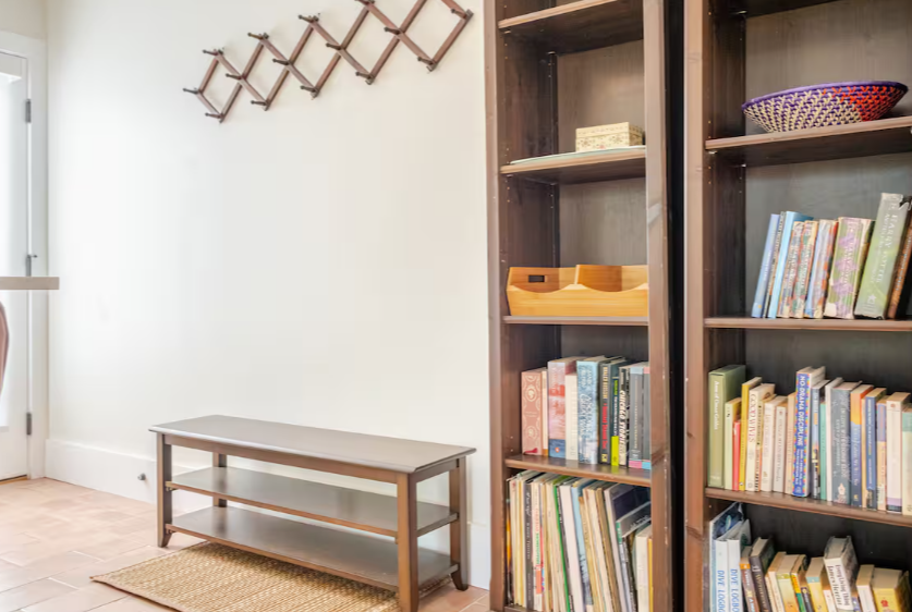 Beautiful South Park Bungalow - Photo 3