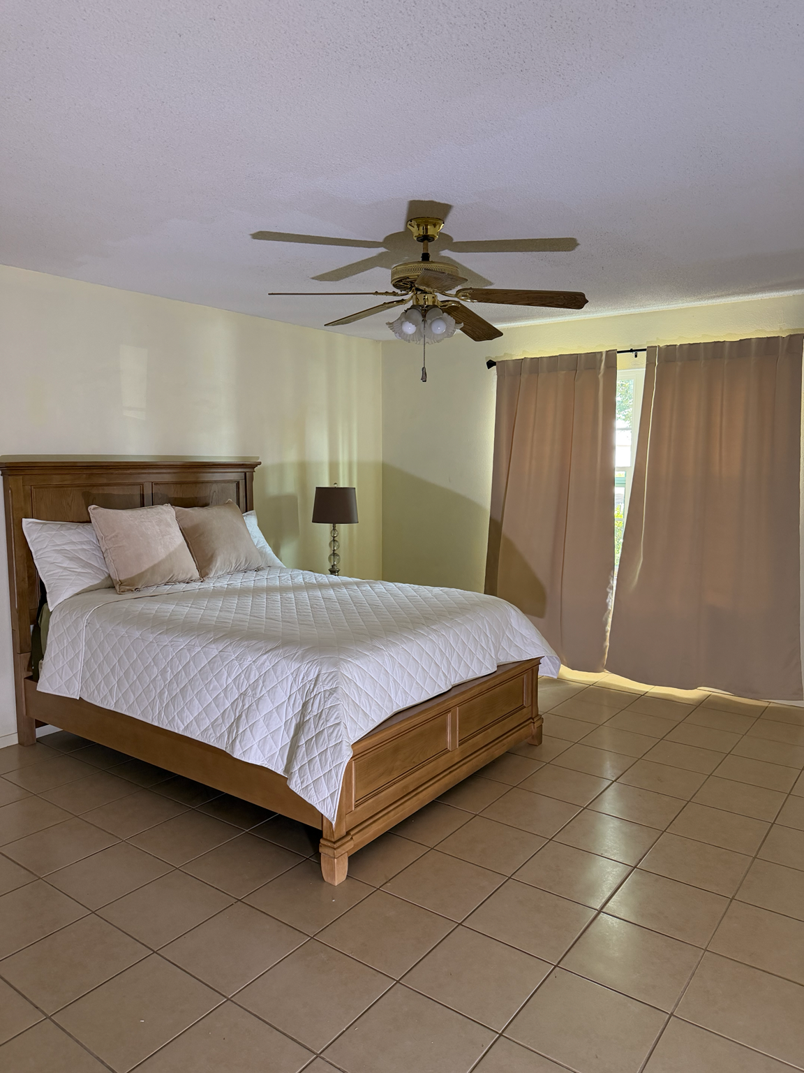 Spacious Furnished 2BR/2BA Apartment in McAllen - Photo 3