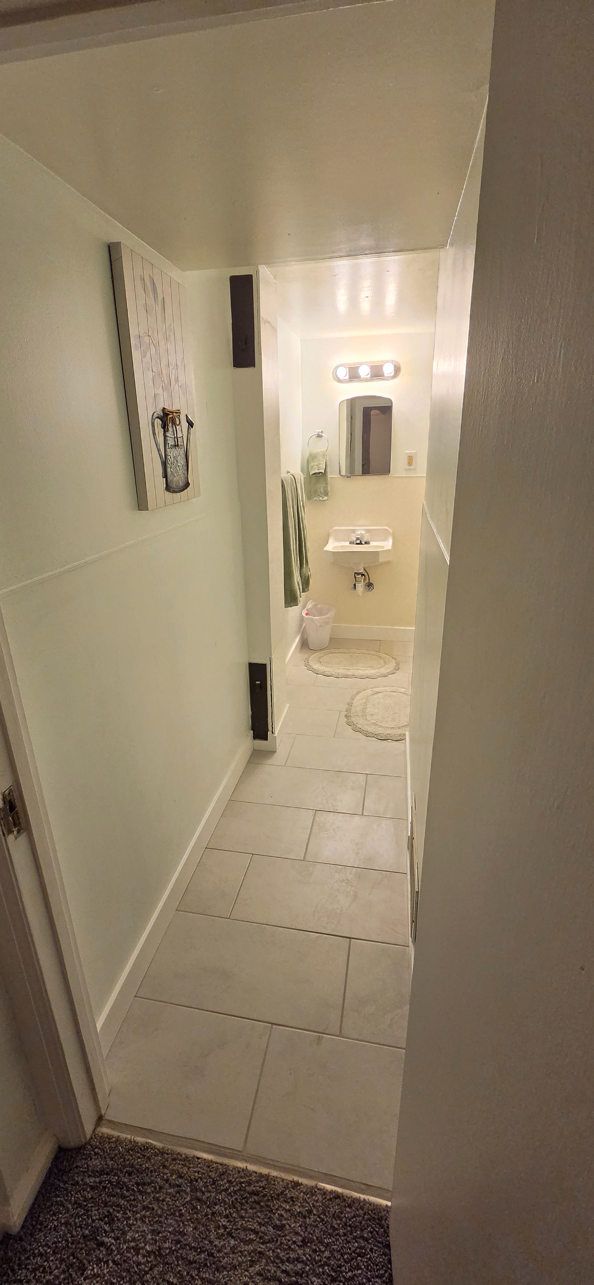 Modern Charm Basement Apartment- Separate Entrance - Photo 4