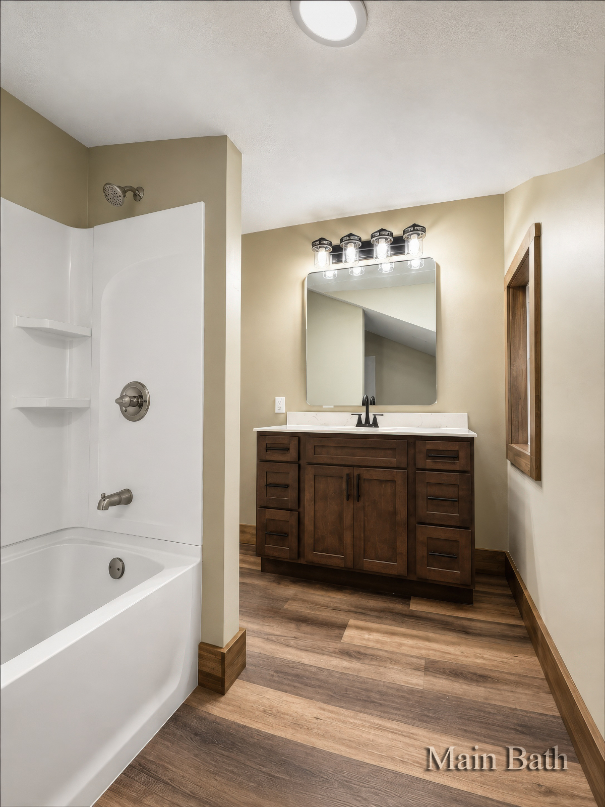 4BR Near Hospitals + Cleaning Included - Photo 12