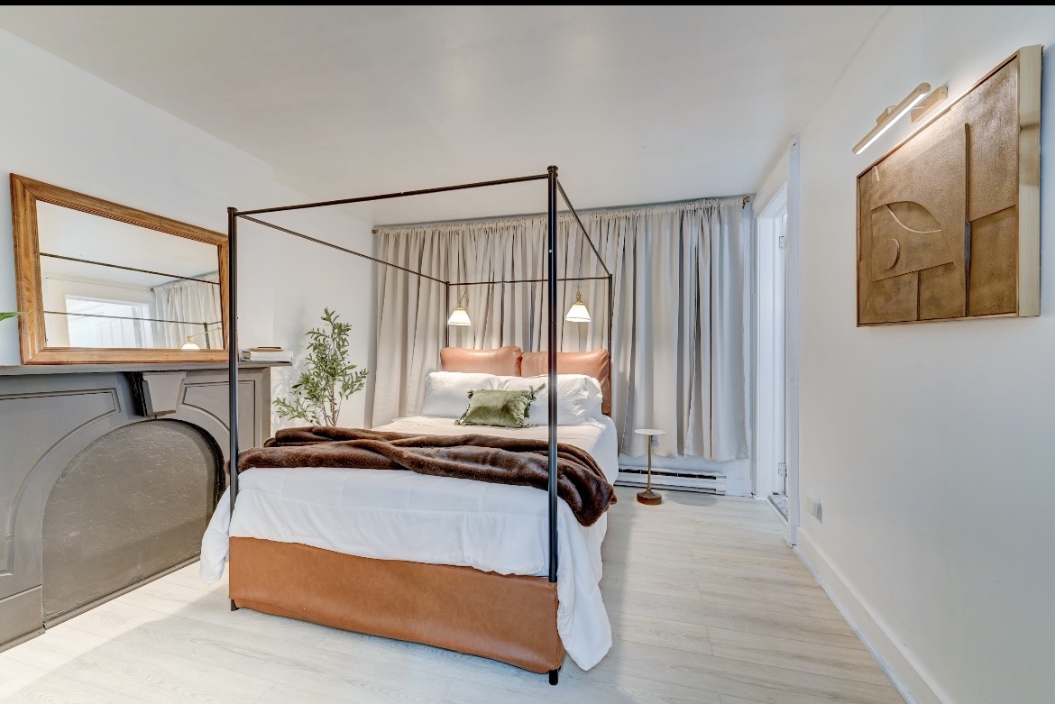 Stylish Downtown Albany Retreat | Furnished 1BR + 1.5 Baths + W/D - Photo 5