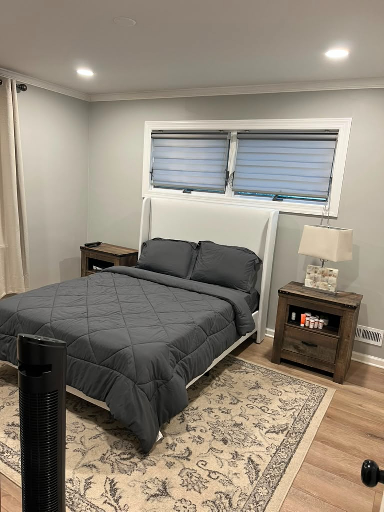 Fully renovated peaceful room with private bathroom - Photo 8