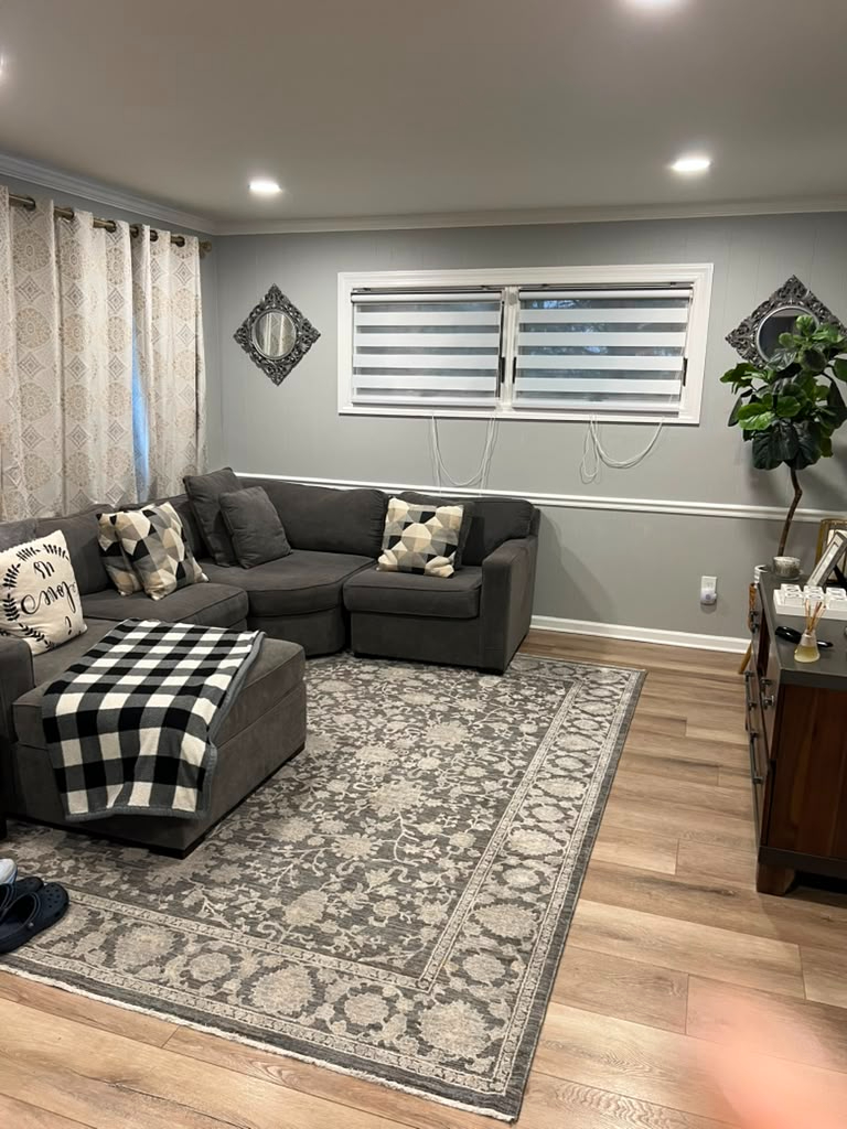 Fully renovated peaceful room with private bathroom - Photo 9